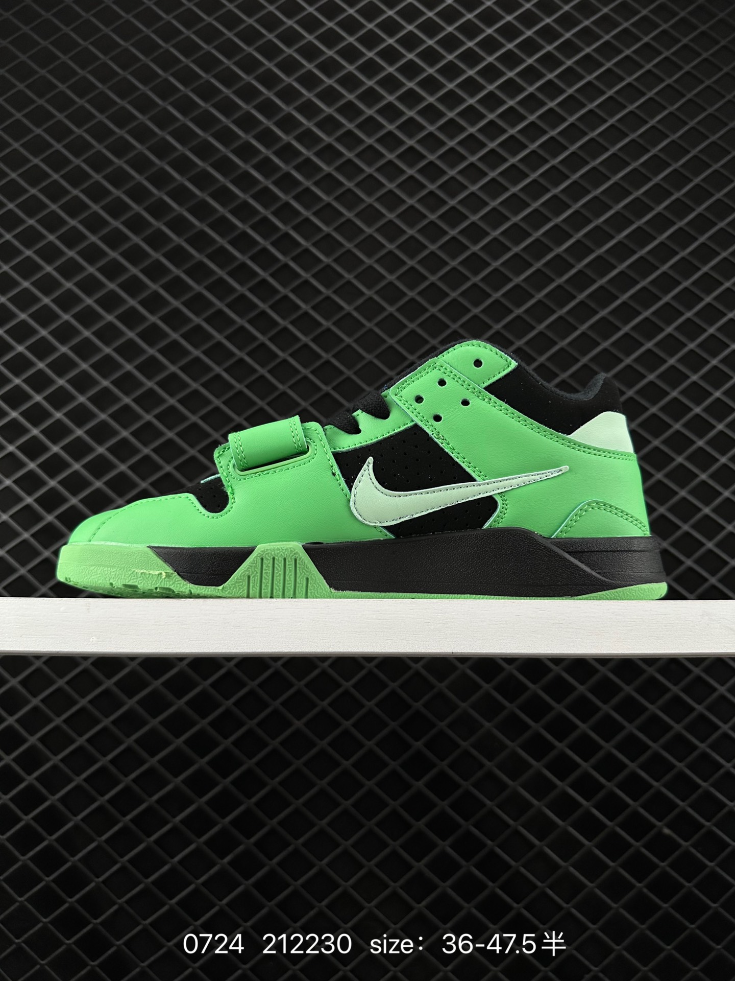 Nike Wmns Air Jordan Cut The Check